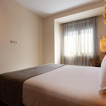 Apartment Isla Luxury - Private Rooftop With Hot Tub - 100m From Adelianos Kampos